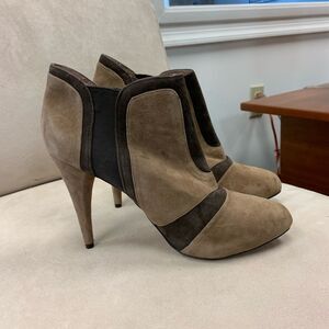 BCBGeneration Brown Suede Heeled Bootie sz 10 NEW